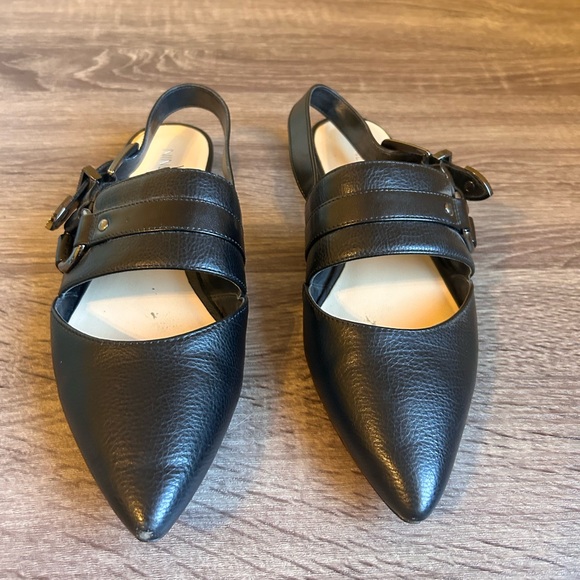 Nine West Black Pointed Toe Slingback Flats,
Size 7 - Picture 2 of 5